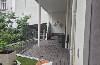 Wohnung kaufen in 1070 Wien, Gartenwohnung im 7. Bezirk | 52 m² Eigengarten | sanierter Altbau mit Garage | Innenhofruhelage