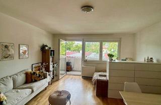 Wohnung mieten in 8010 Graz, Uni nähe, herzige Garconniere mit großem Balkon mit schönem Ausblick zum Rosenberg