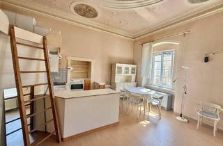 Loft mieten in 2380 Perchtoldsdorf, NAHE MARKTPLATZ PERCHTOLDSDORF: EINZIGARTIGE ALTBAUWOHNUNG MIT HISTORISCHEM DECKENFRESKO, GALERIE-EMPORE & WOHNKÜCHE IM „EISENBÖCKHOF"!