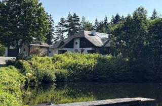 Villen zu kaufen in 3860 Heidenreichstein, Villa mit Teich in Einzellage mit arrondierten ca. 5,6 ha großen Eigengrund