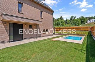 Doppelhaushälfte kaufen in 3400 Klosterneuburg, ERSTBEZUG! Exklusives 6-Zimmer Designhaus mit Pool, Garten, Sauna & Terrasse in Klosterneuburg