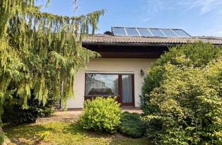 Haus kaufen in 4941 Ried im Innkreis, Zweifamilienhaus mit Potenzial in attraktiver Lage nahe Ried im Innkreis