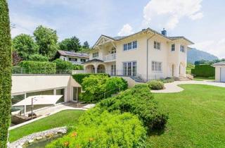 Villen zu kaufen in 5084 Großgmain, Wohnen auf höchstem Niveau!Villa mit Einliegerwohnung und Wellnessbereich