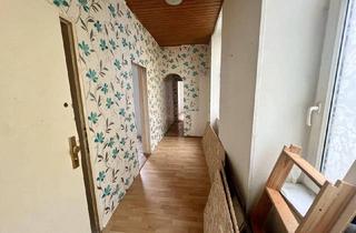 Wohnung kaufen in 1140 Wien, WG-tauglich! Günstige 3,5 - Zimmer Wohnung im 1.ten Liftstock - 3 getrennte Schlafzimmer möglich!