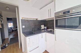 Loft kaufen in 8020 Graz, Helle Dachgeschosswohnung mit Loft-Flair und sonniger Loggia