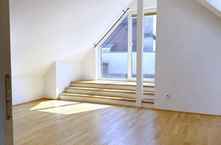 Maisonette kaufen in Marktplatz 22, 4810 Gmunden, Traumhafte Maisonette Wohnung mit Terrasse in Seenähe!