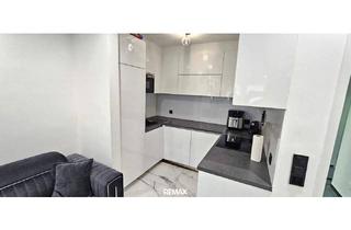 Wohnung kaufen in 4050 Traun, !!Toppreis!! 2 Kleinwohnungen im Trauner Stadtzentrum,- Zusammenlegung zu Einer mit 90m² möglich. Anlegertauglich!!
