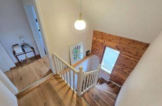 Villen zu kaufen in 9520 Sattendorf, SEEBLICK WOHHNTRAUM IM LIEBEVOLLEN SANIERTEM BAUERNHAUS AM OSSIACHER SEE