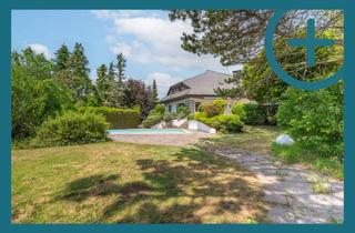 Villen zu kaufen in Göthestraße, 2333 Leopoldsdorf, Charmante Landhausvilla mit Pool & Privatsteg