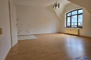 Wohnung kaufen in 8073 Feldkirchen bei Graz, Feldkirchen bei Graz: Gepflegte, renovierte 2-Zimmer-DG-Wohnung mit Parkplatz!