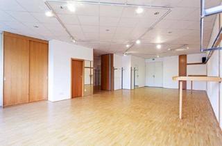 Büro zu mieten in Carl-Zuckmayer-Straße, 5020 Salzburg, Loftartiges, lichtdurchflutetes Büro mit Balkon und Top-Infrastruktur in Salzburg
