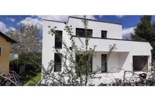 Villen zu kaufen in 2410 Hainburg an der Donau, Villa in Hainburg - Bestlage mit unverbaubarem Fernblick