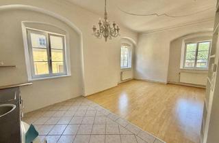 Wohnung mieten in 2380 Perchtoldsdorf, NAHE MARKTPLATZ PERCHTOLDSDORF: RENOVIERTE ALTBAUWOHNUNG MIT NEUER EINBAUKÜCHE & SERVICIERTER GASETAGENHEIZUNG IM HISTORISCHEN „EISENBÖCKHOF"!