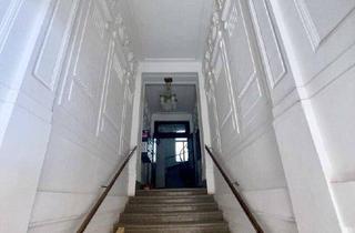 Wohnung kaufen in Ratschkygasse, 1120 Wien, Charmante 1,5 Zimmer-Altbauwohnung im 1ten Liftstock eines generalsanierten Hauses - mit Airbnb-Möglichkeit!