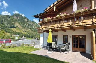 Wohnung kaufen in 5661 Rauris, FERIENWOHNUNG – alpiner Wohntraum mit Garten, ihr Rückzugsort in den Bergen!