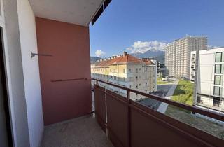 Wohnung kaufen in 6020 Innsbruck, Sonnige zwei Zimmer Wohnung in Zentrumsnähe mit Balkon