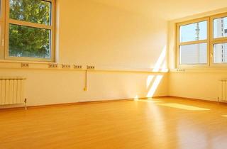 Büro zu mieten in Schwarzstraße, 5020 Salzburg, Erfolgreich Vermittelt: Gewerbeimmobilie in Ausgezeichneter Lage; Salzburg Stadt, Nahe Schloss Mirabell, Mirabellgarten, Paracelsus Bad und Kurhaus, Kongresshaus. Erstklassige Adresse! Beste Erreichbarkeit, Ideal Für Hohe Kundenfrequenz!