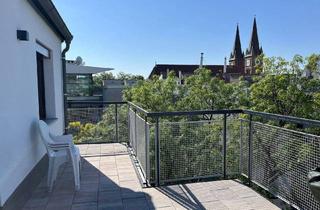 Wohnung kaufen in Staudgasse, 1180 Wien, Ruhige 2,5 Zi-Dachwohnung mit 18m² Südterrasse & Tiefgarage - saniertes Haus PROVISIONSFREI