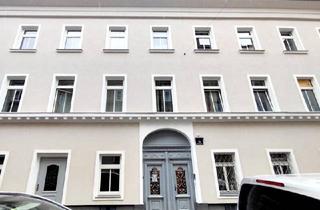Wohnung kaufen in Krongasse, 1050 Wien, Krongasse! Sonnige, sanierungsbedürftige Altbauwohnung in neu saniertem Altbauhaus - Top10