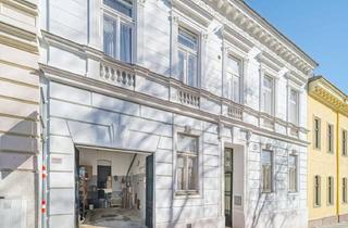 Wohnung kaufen in Köhlergasse 20, 1180 Wien, Großzügige Altbauwohnung - Gartenidylle mit 500 m² Gemeinschaftsgarten & Garage