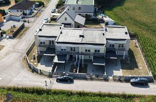 Reihenhaus kaufen in Rennersdorfer Straße, 3200 Ober-Grafendorf, Drei moderne Reihenhäuser mit 4 Schlafzimmern, Garten, Garage und Carport – Erstbezug in Rennersdorf