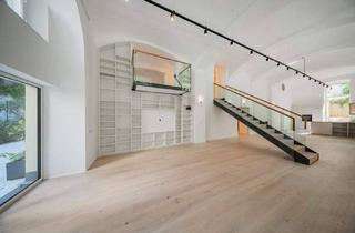 Maisonette kaufen in Schwarzenbergplatz, 1040 Wien, Außergewöhnliche Maisonette mit Loftcharakter umgeben von Terrassen für Liebhaber individuellen Wohnens!