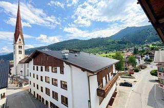 Wohnung kaufen in 6094 Axams, 3-Zimmer-Dachgeschosswohnung mit Balkon im Zentrum von Axams