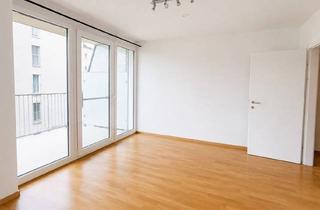 Wohnung mieten in Petersgasse, 8010 Graz, Helle 2-Zimmer-Wohnung mit Balkon, Parkplatz-Möglich - Auch Ideal Als Wg
