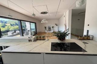 Einfamilienhaus kaufen in 4625 Offenhausen, Traum-Einfamilienhaus in Offenhausen – 173m², Garten, Kamin, Pool, Markenküche u.v.m