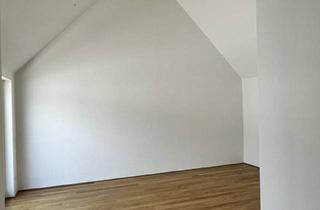Wohnung kaufen in 5500 Bischofshofen, Moderne 3-Zi Dachgeschoß-Wohnung in Bischofshofen mit Balkon, Garage & Stellplätzen!