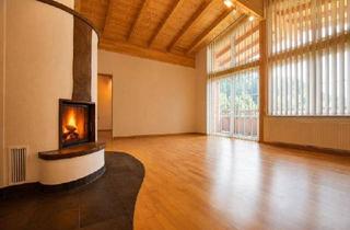 Wohnung mieten in 6391 Fieberbrunn, Dachgeschosswohnung mit Sichtdachstuhl, Kaminofen und großem Balkon in Fieberbrunn