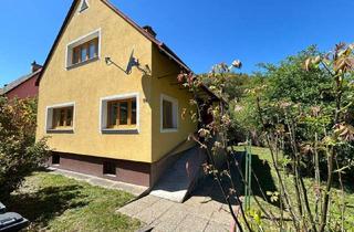 Einfamilienhaus kaufen in 2640 Gloggnitz, Familienhaus mit Garten, Nebengebäude & moderner Pelletsheizung in Gloggnitz