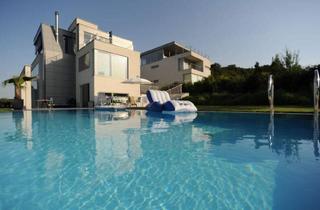 Villen zu kaufen in Mödling-Perchtoldsdorf - Wien, 2372 Gießhübl, Luxus-Eigenheim - Atemberaubende & Exquisite-Villa der Absoluter Superlative in Bestlage Gießhübl mit Sensationellem Fernblick!