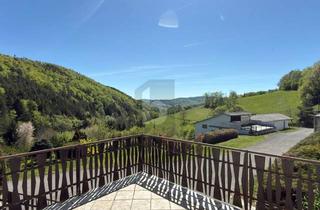 Einfamilienhaus kaufen in 2803 Schwarzenbach, Einzellage im Grünen mit Herrlichem Panorama und 2 Grossen Nebengebäuden