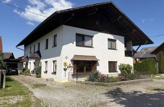 Haus kaufen in 4793 Schnürberg, Wohnhaus mit vier Mietwohnungen und Bastlerwerkstatt