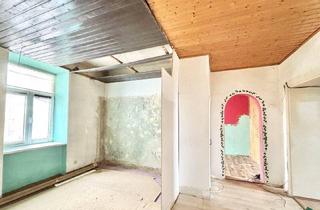 Wohnung kaufen in Ignazgasse, 1120 Wien, Sanierungsbedürftige 1,5-Zimmer-Altbauwohnung in guter Lage in Meidling