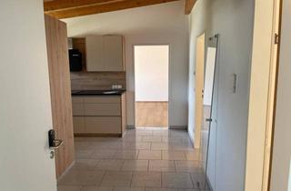 Wohnung mieten in Hauptstraße 26, 6074 Rinn, Helle 3-Zimmer-Dachgeschosswohnung mit Balkon – Wohnen, wo andere Urlaub machen