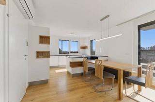 Wohnung mieten in Donau, 1220 Wien, Dachgeschosswohnung mit hochwertigen Maßmöbeln, Terrasse, Klimaanlage & Stellplatz nahe Alter Donau