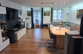 Wohnung kaufen in Hauptstraße 61A, 5302 Henndorf am Wallersee, Großzügige 3-Zimmer-Wohnung (93 m²) mit Balkon am Ruhepark - Renoviert & Provisionsfrei