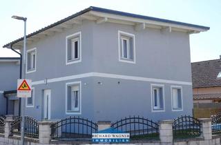 Doppelhaushälfte kaufen in 3300 Amstetten, Doppelhaushälfte mit Garage und Pool in Amstetten