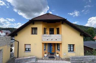 Einfamilienhaus kaufen in 3340 Waidhofen an der Ybbs, EINZIEHEN, WOHLFÜHLEN & WEITERENTWICKELN ? GROßZÜGIGES FAMILIENPARADIES MIT TRAUMGARTEN, SAUNA UND AUSBAUPOTENZIAL IN SONNIGER AUSSICHTSLAGE