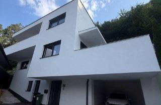 Wohnung mieten in 6200 Jenbach, JENBACH - Sonnige, vollmöblierte 2 Zi.-Mietwohnung mit Terrasse (Erstbezug!)