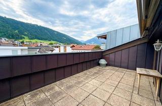 Wohnung kaufen in 6094 Axams, Großzügige 6-Zimmer- Dachgeschosswohnung mit Balkon und Dachterasse in Axams
