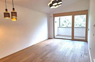 Wohnung kaufen in 6072 Lans, Architektonische Dachgeschosswohnung mit 3,5 m Raumhöhe, Loggia und Ankleideraum