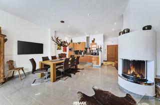 Wohnung kaufen in 6370 Kitzbühel, Stilvolle Wohnung mit Kamin und Lift in guter Lage