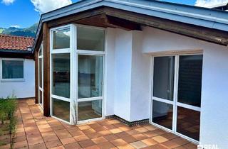 Wohnung kaufen in 6632 Ehrwald, Besondere 2,5-Zimmer-Wohnung mit verglaster Küche im Herzen von Ehrwald