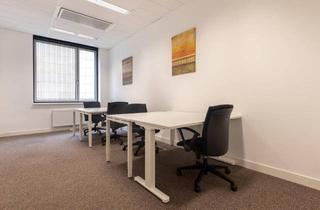 Büro zu mieten in Europaplatz 2/1/2002, 1150 Wien, Privater Büroraum für 3 Personen in Regus Westbahnhof