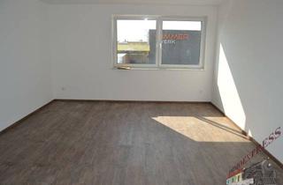 Büro zu mieten in 2401 Fischamend-Dorf, Büro in der Nähe Flughafen Wien Schwechat - in Fischamend mit Dusche im Gebäude und Teeküche