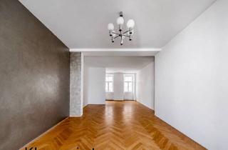 Wohnung kaufen in Hermanngasse, 1070 Wien, Altbauwohnung mit Blick Ins Grüne + Balkon (1070 Wien)