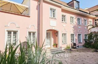 Haus kaufen in 2000 Stockerau, Haus im Haus - Traumhafte Gartenwohnung in barockem Stilhaus in Stockerau: 6 Zimmer, 220m²! PROVISIONSFREI